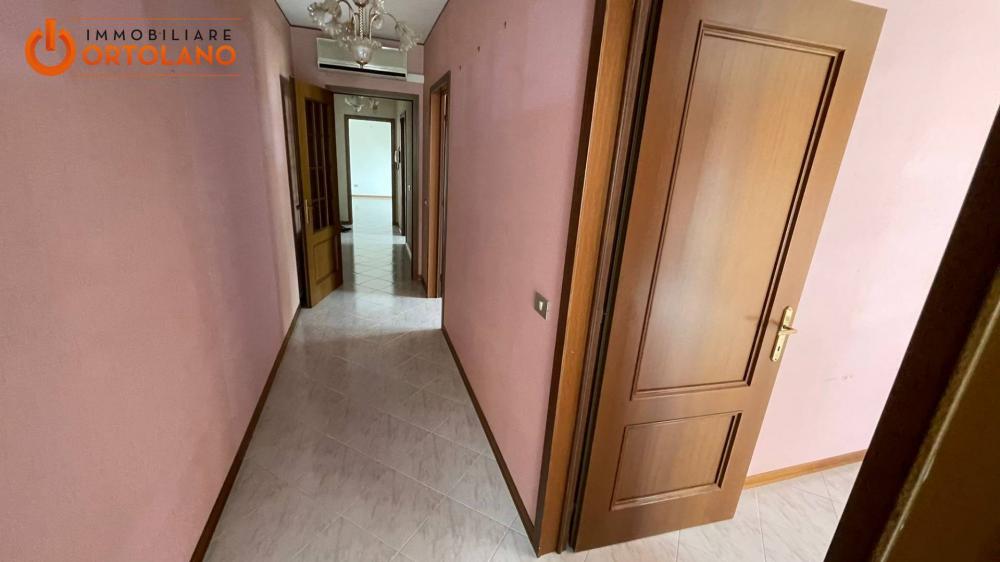 Appartamento trilocale in vendita a Staranzano