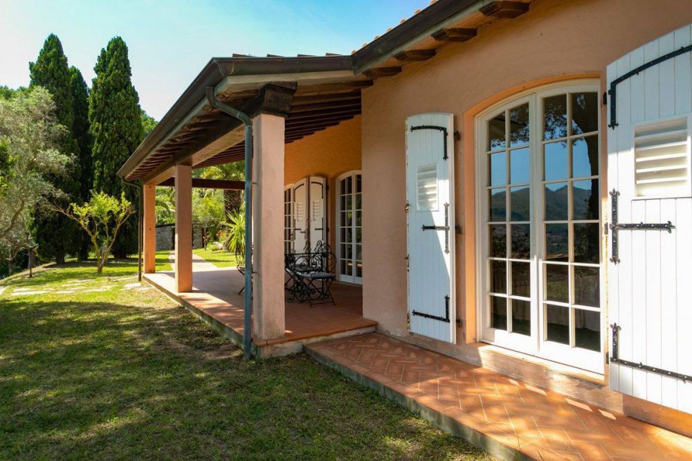 Villa plurilocale in vendita a rio