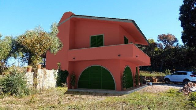 Villa plurilocale in vendita a rosignano marittimo