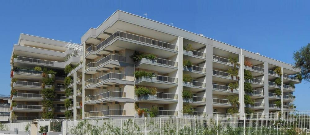 Appartamento plurilocale in vendita a Bari