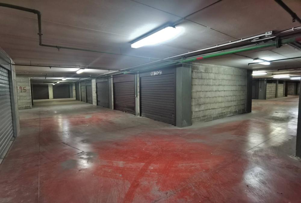 Garage monolocale in affitto a Bari