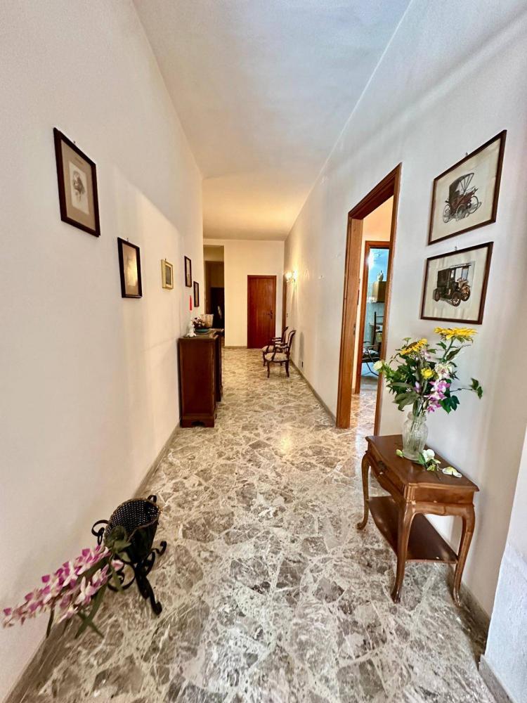 Appartamento plurilocale in vendita a Lecce