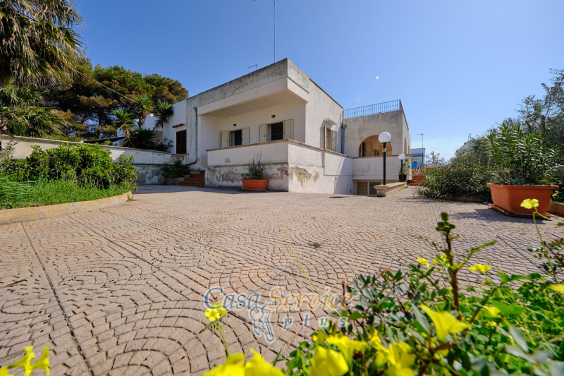 Villa plurilocale in vendita a taviano