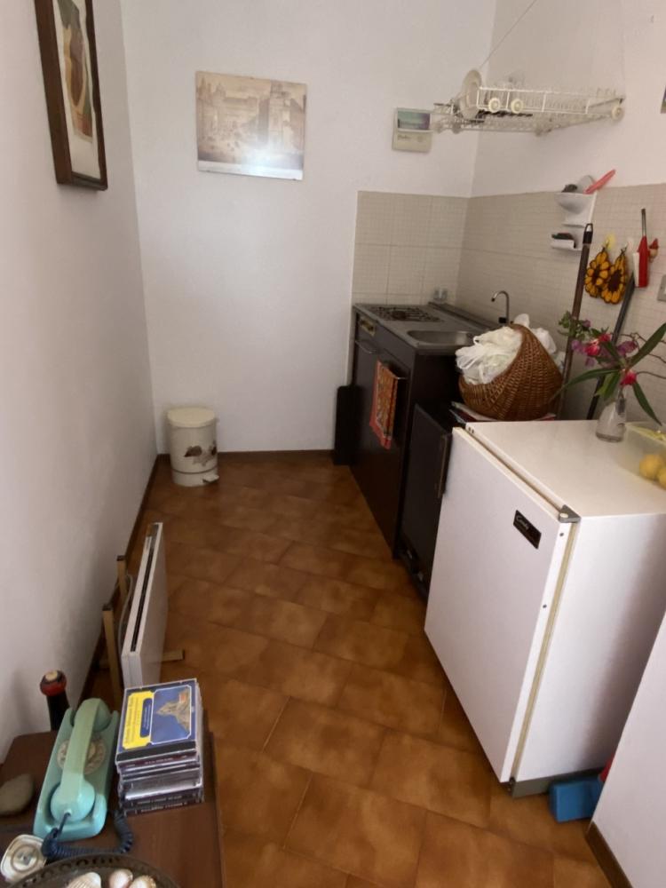Appartamento bilocale in vendita a finale-ligure