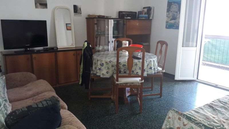 Appartamento quadrilocale in vendita a Varigotti