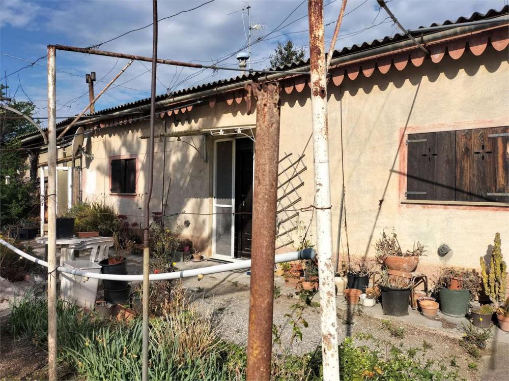 Villa plurilocale in vendita a albenga