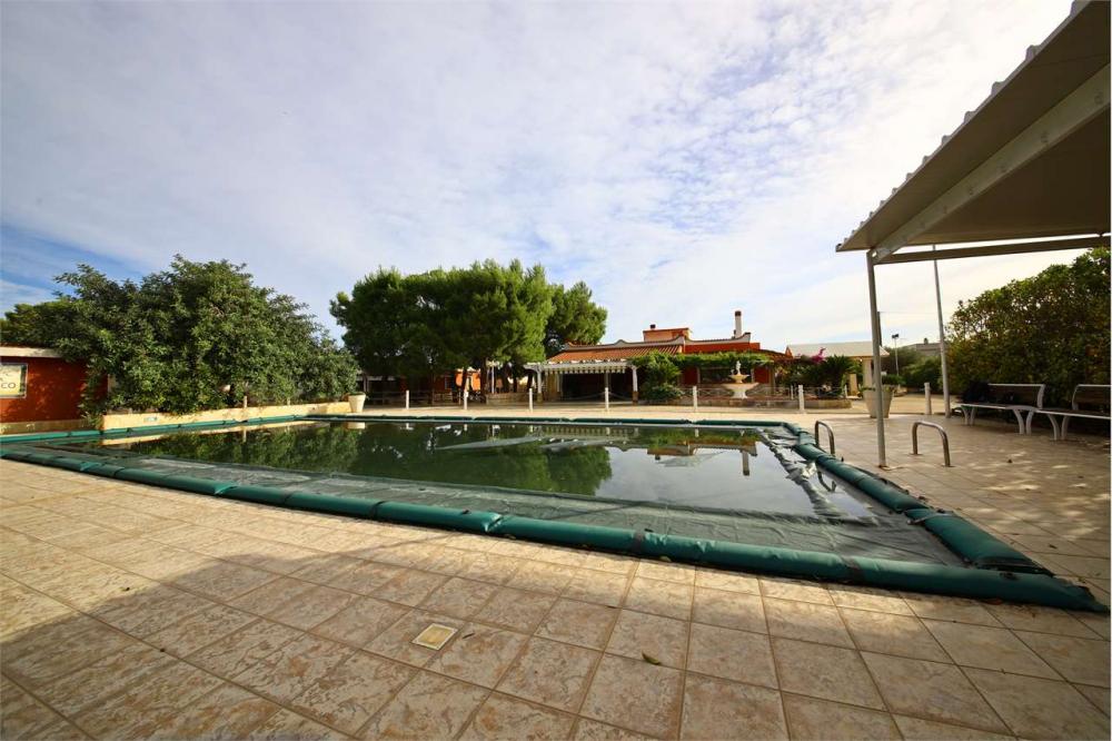 Villa plurilocale in vendita a carovigno