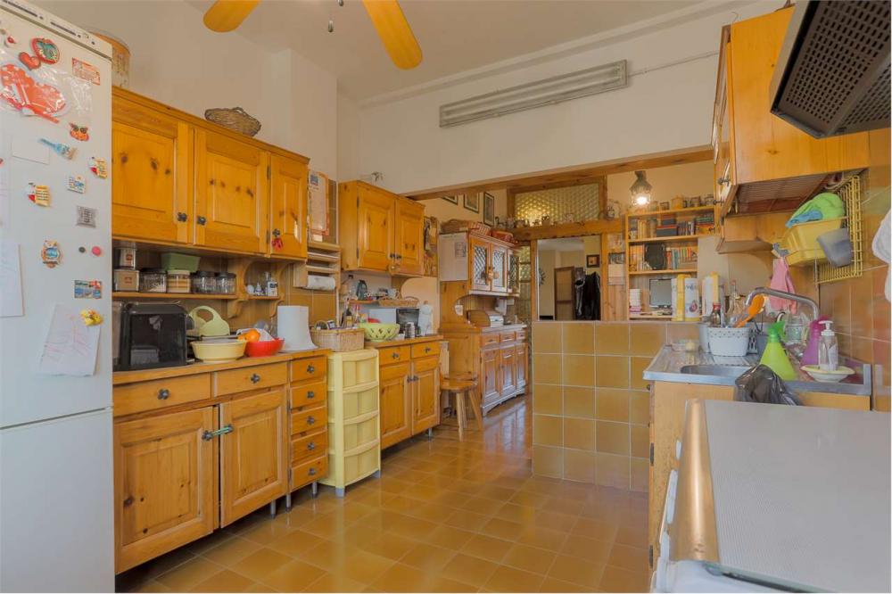 Appartamento plurilocale in vendita a roma