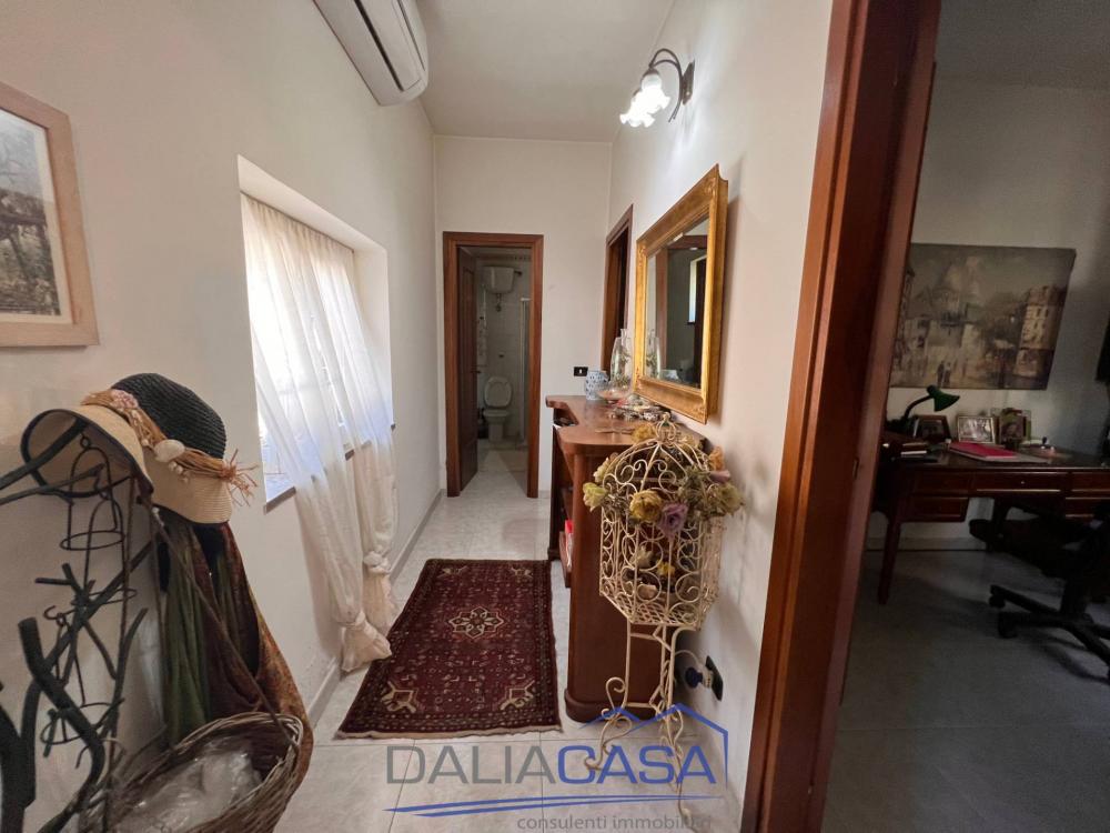Villa indipendente plurilocale in vendita a Itri
