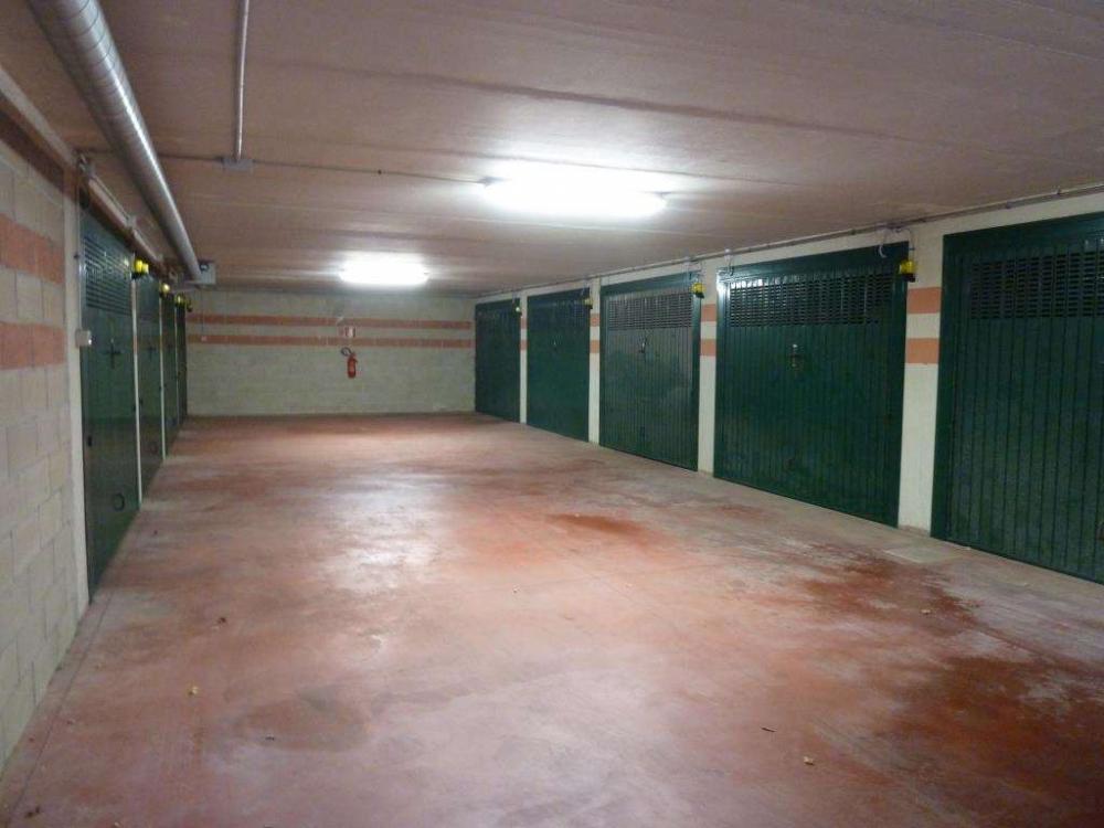 Garage monolocale in vendita a arenzano