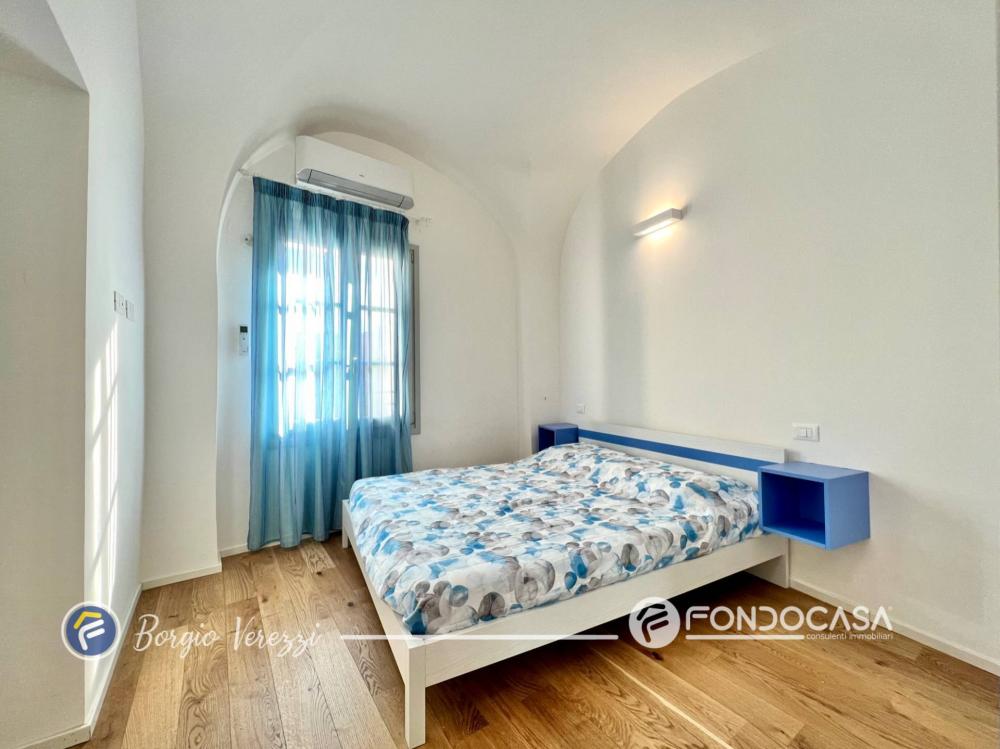 Appartamento quadrilocale in vendita a Borgio Verezzi