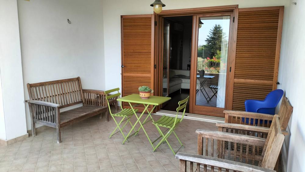 Villa indipendente plurilocale in vendita a Cappelle sul Tavo