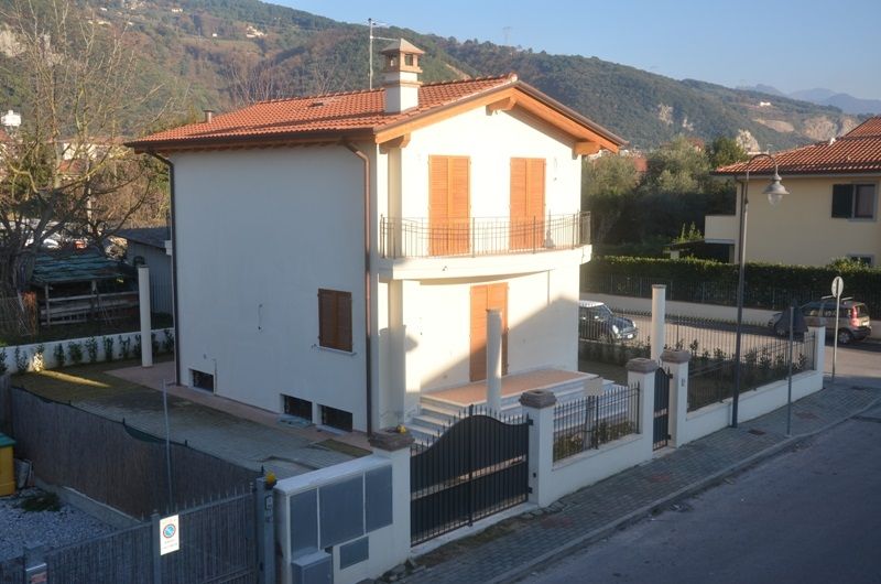 Casa plurilocale in vendita a Cervaiolo