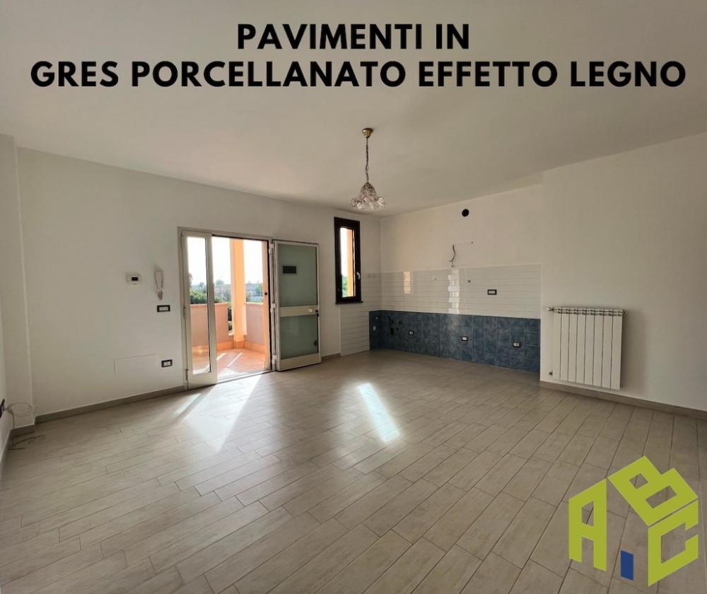 Villa indipendente trilocale in vendita a Rosignano solvay