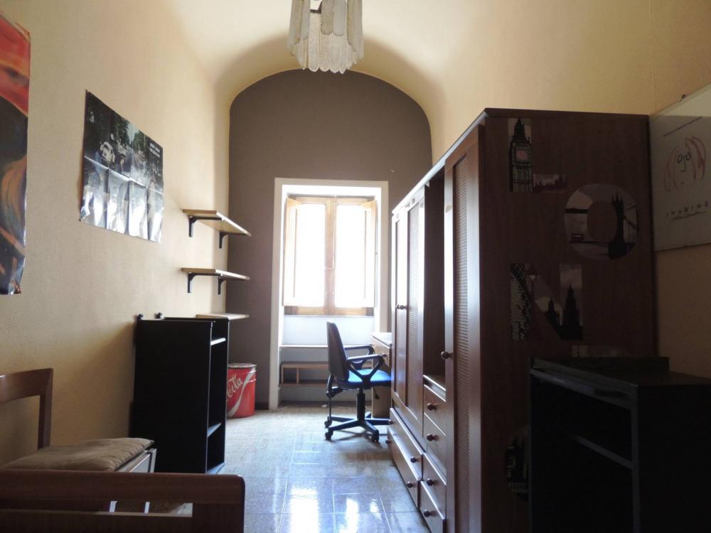 Appartamento plurilocale in vendita a Catania