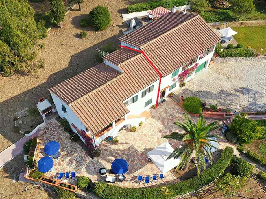 Casa plurilocale in vendita a Campo nell'Elba