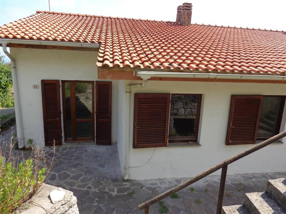 Casa plurilocale in vendita a Marciana