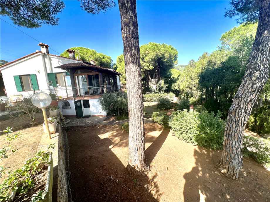 Villa indipendente plurilocale in vendita a Porto Azzurro