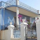 Villa indipendente plurilocale in vendita a Chiaramonte Gulfi