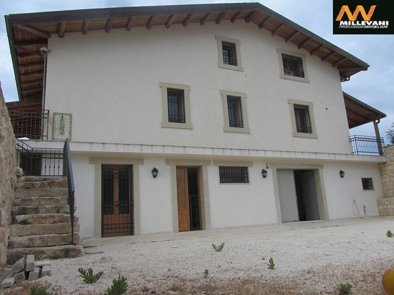 Villa indipendente plurilocale in vendita a Pachino
