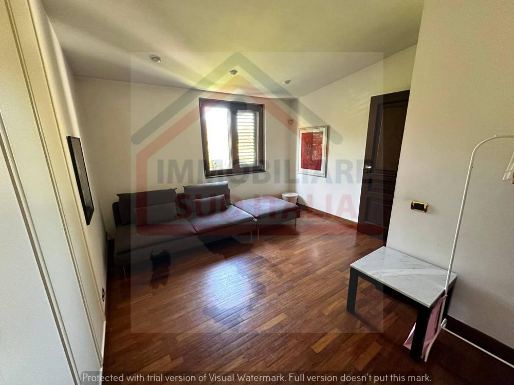 Appartamento trilocale in affitto a Giugliano in Campania