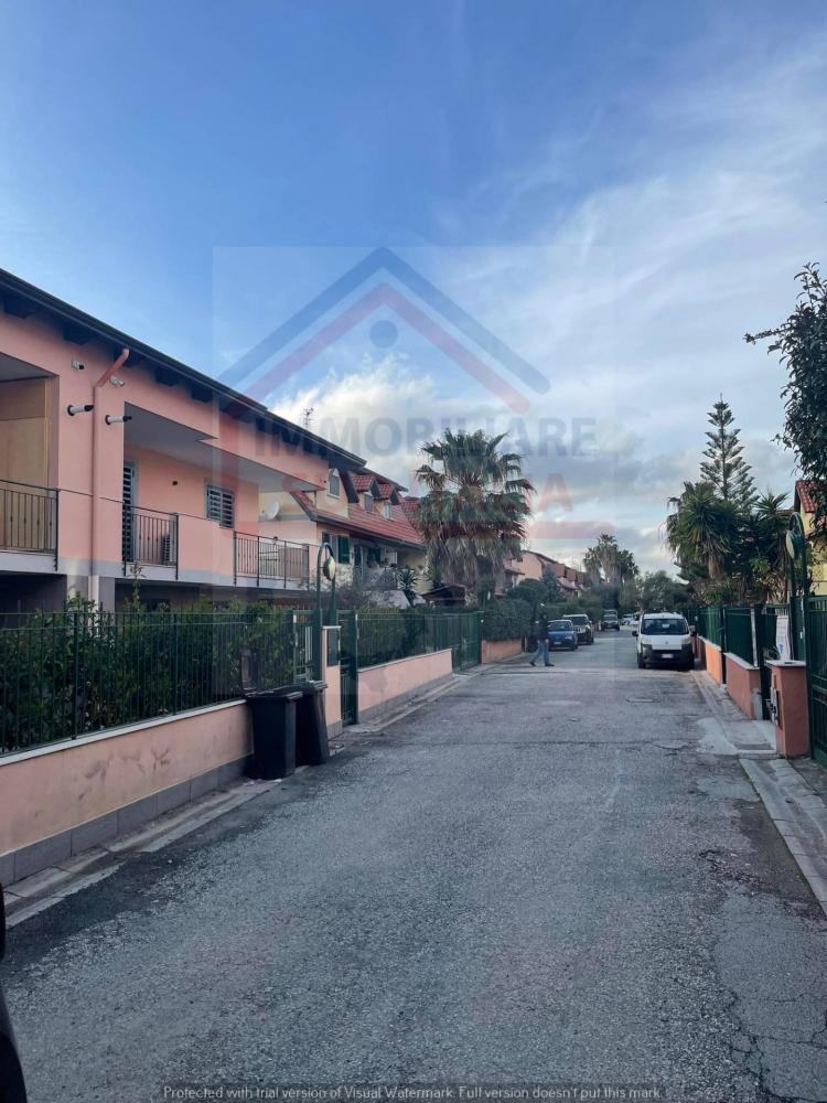 Villa quadrilocale in vendita a Qualiano