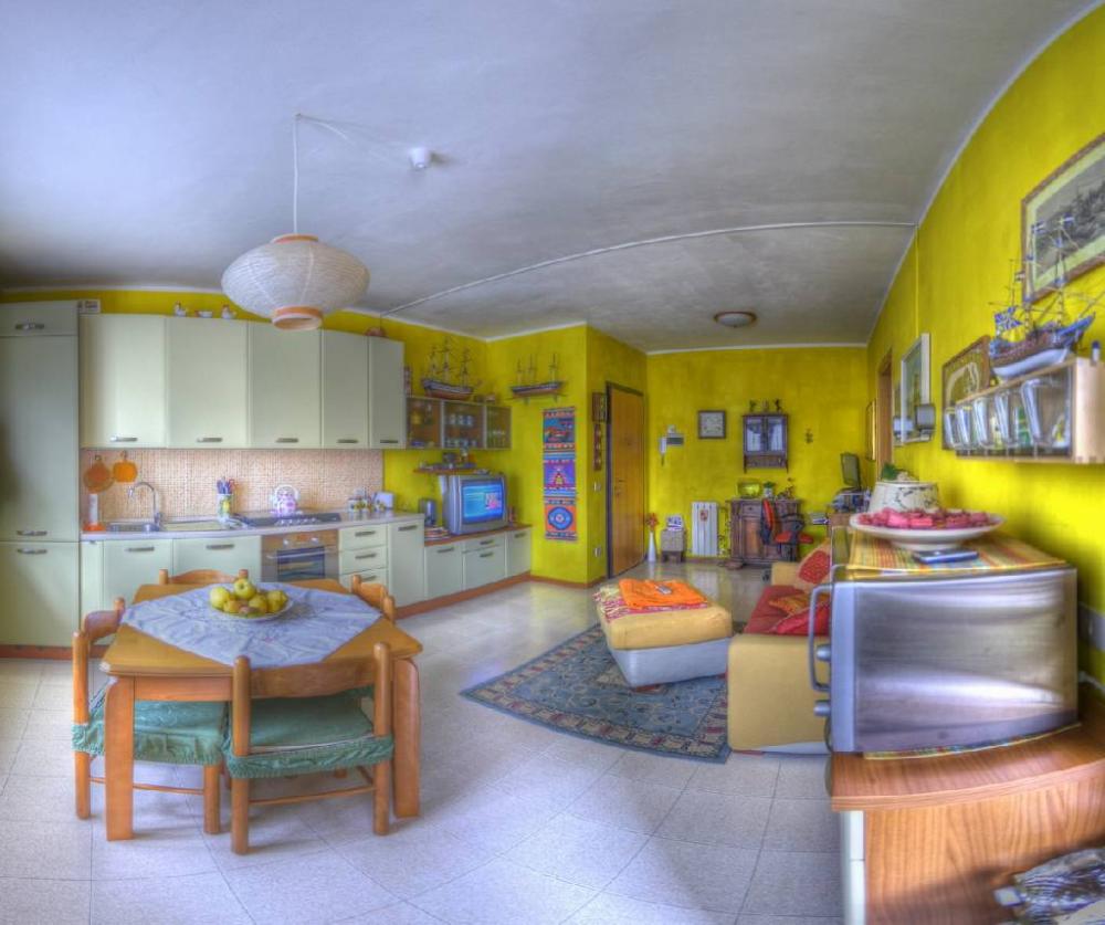 cucina a vista appartamento con due camere a portoferraio, elba - Appartamento trilocale in vendita a Periferia