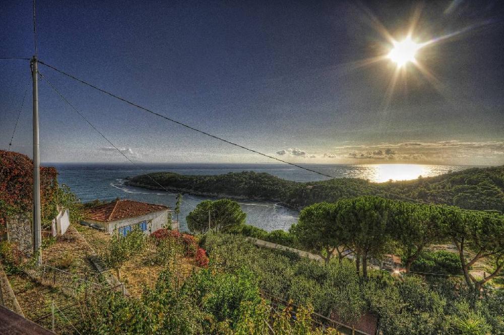 elba, villetta vista mare costa sud - Villa trilocale in vendita a Mare