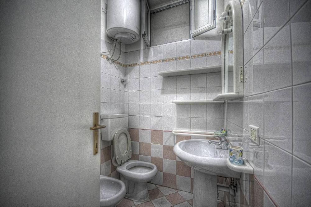 Elba, appartamento a Seccheto vicino al mare, bagno con doccia - Villa indipendente bilocale in vendita a Mare