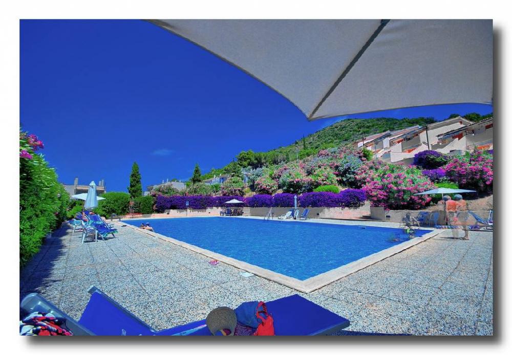 bilocale in residence con piscina - Villa indipendente bilocale in vendita a rio