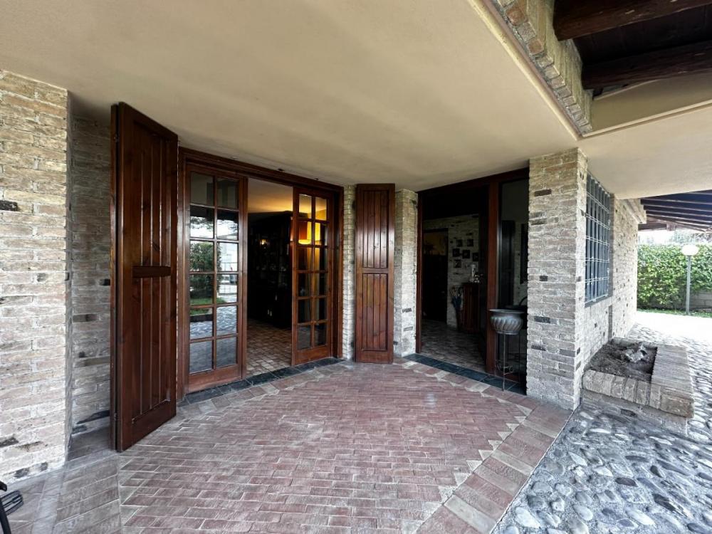 Ingresso - Villa plurilocale in vendita a Bibione