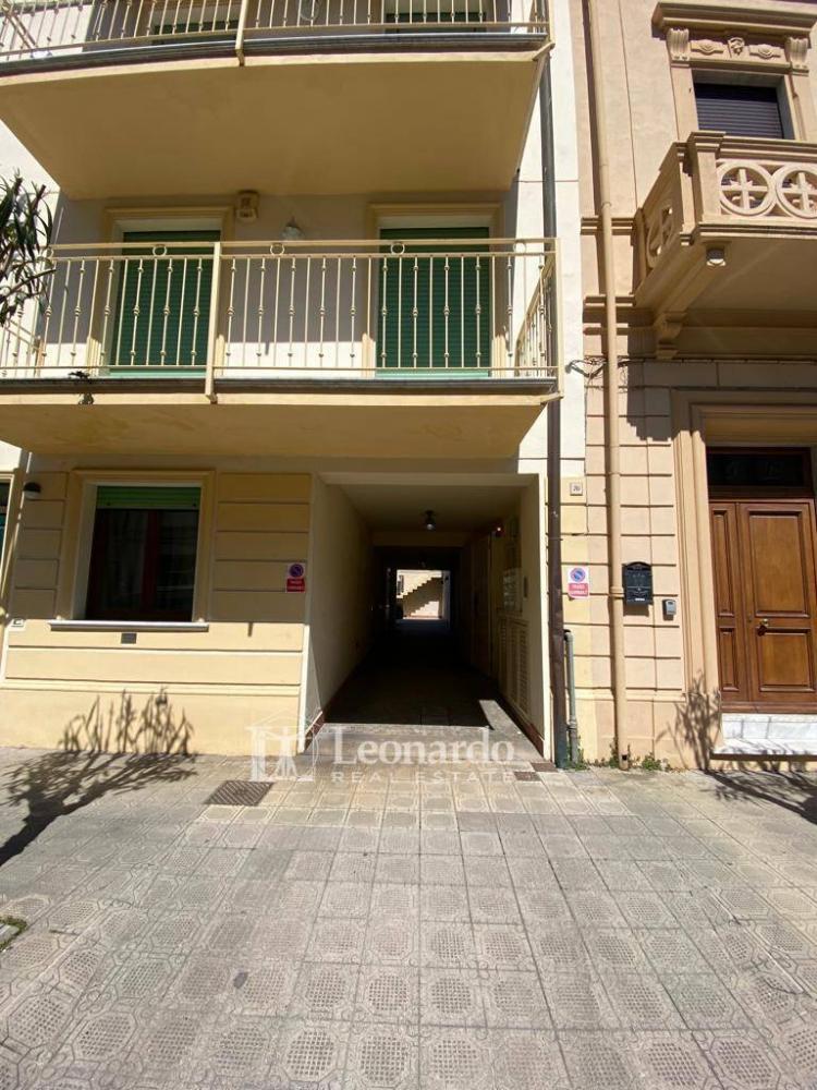 Appartamento plurilocale in affitto a Viareggio