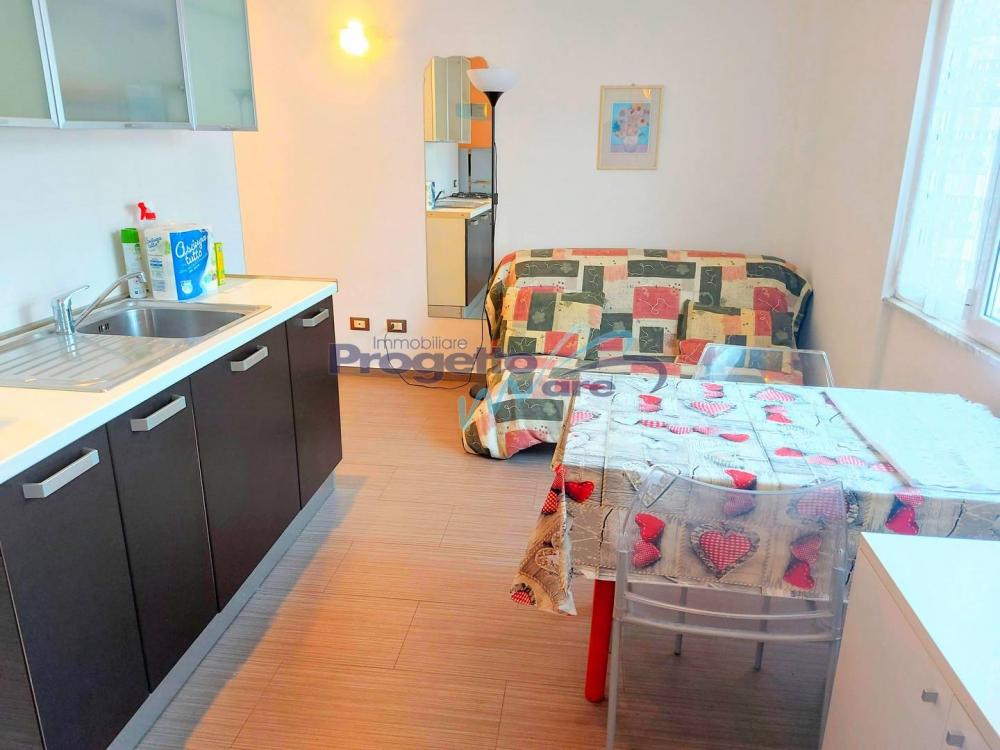 Appartamento bilocale in vendita a Pietra Ligure