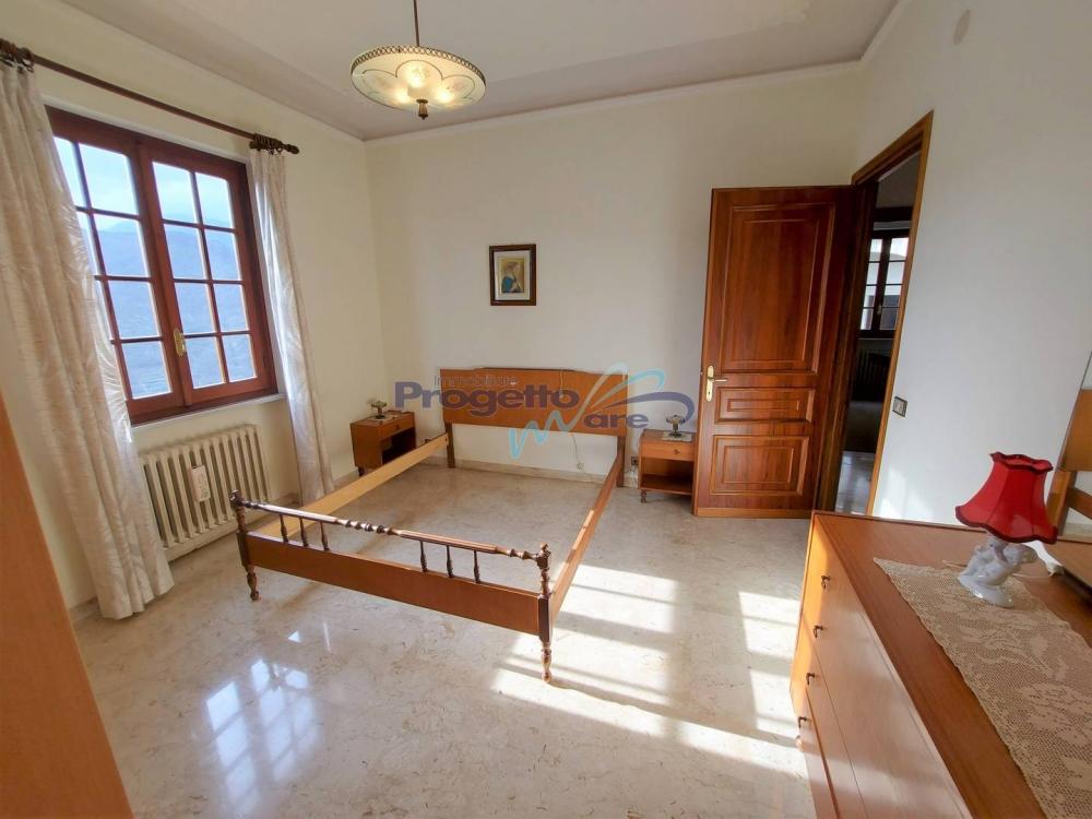 Appartamento plurilocale in vendita a Pietra Ligure