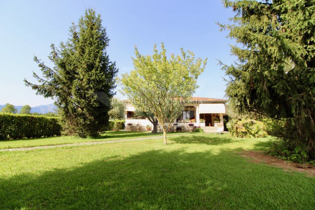 Villa plurilocale in vendita a Campagna