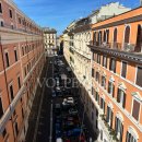 Attico trilocale in vendita a Roma