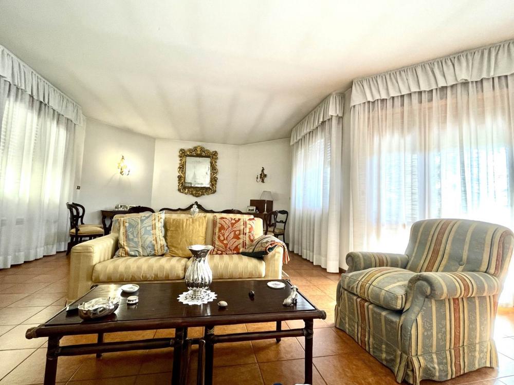 sala villa San Giorgio al Tagliamento - Villa plurilocale in vendita a san-michele-al-tagliamento