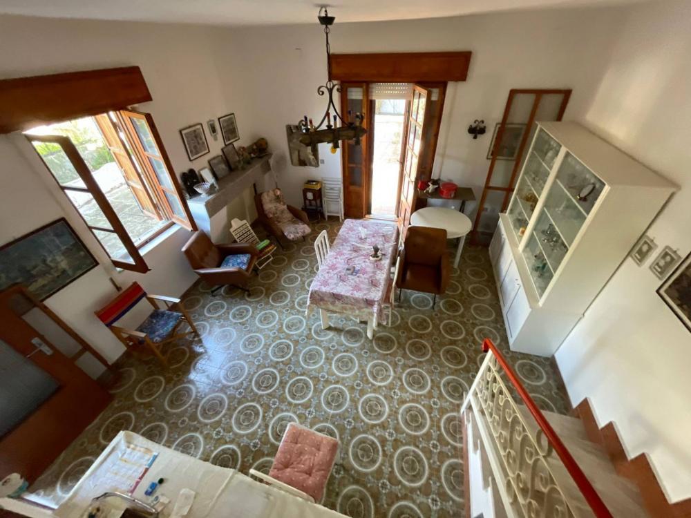 Villa quadrilocale in vendita a Sarroch