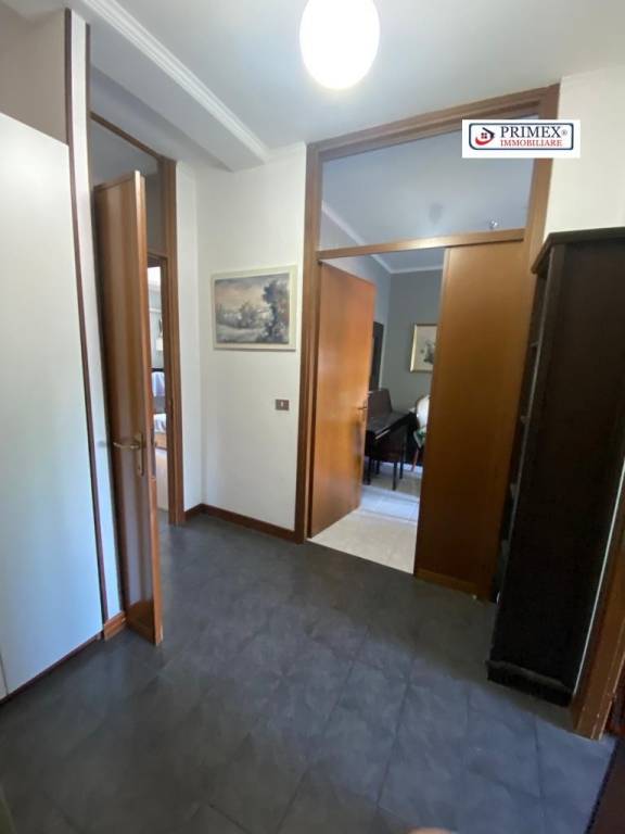 d41d8cd98f00b204e9800998ecf8427e - Appartamento trilocale in vendita a Roma