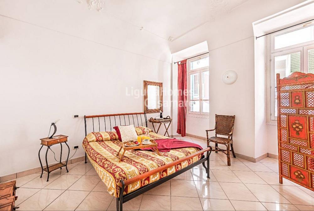 Appartamento plurilocale in vendita a Sanremo