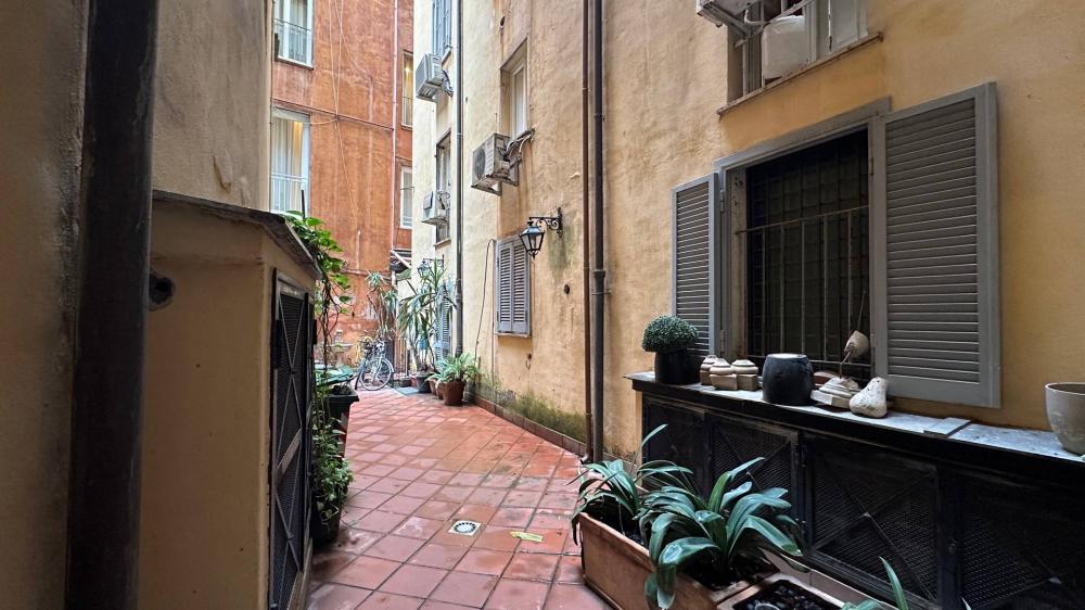 Appartamento plurilocale in vendita a Roma