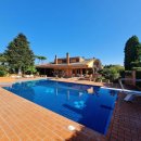 Villa indipendente plurilocale in affitto a Roma