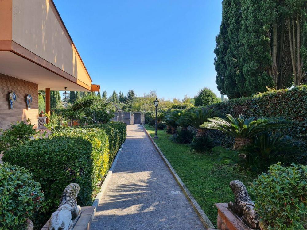 Villa indipendente plurilocale in affitto a Civitella d'Agliano