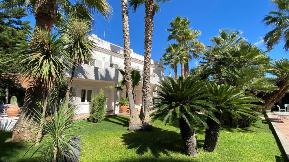 Villa indipendente plurilocale in vendita a Civitella d'Agliano