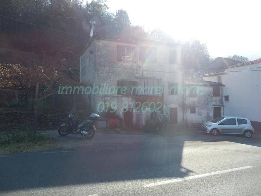 Casa plurilocale in vendita a Celle Ligure