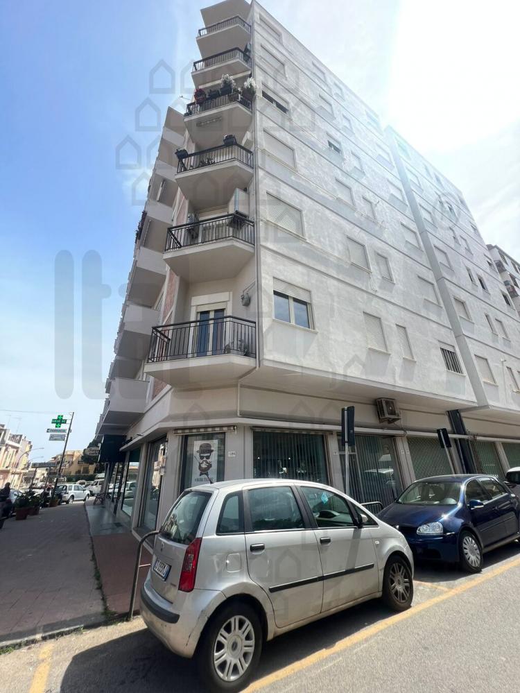 Vendita Appartamento Trilocale in Via Nazionale - Appartamento trilocale in vendita a villafranca-tirrena