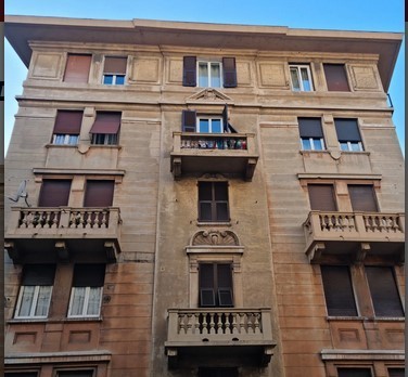 Appartamento plurilocale in vendita a Sampierdarena