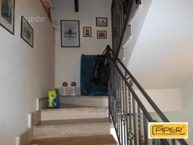 Villa plurilocale in vendita a Pozzuoli