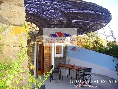 Villa indipendente trilocale in vendita a Pantelleria