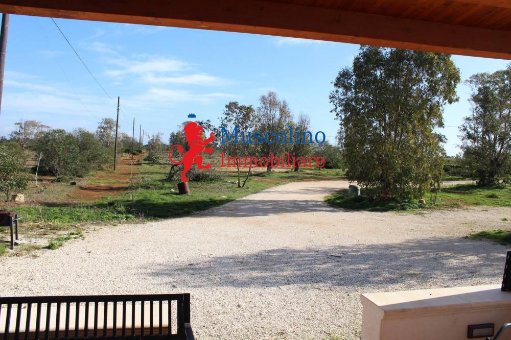 Villa indipendente plurilocale in vendita a Mazara del Vallo